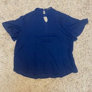 🌼 3/15 SHEIN V-neck blouse